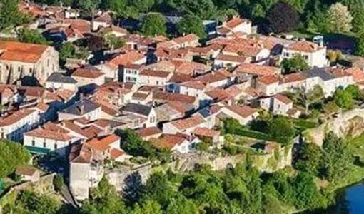 大足回乡建别墅为什么一定要选专业乡墅公司